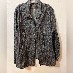 Women’s Roper shirt